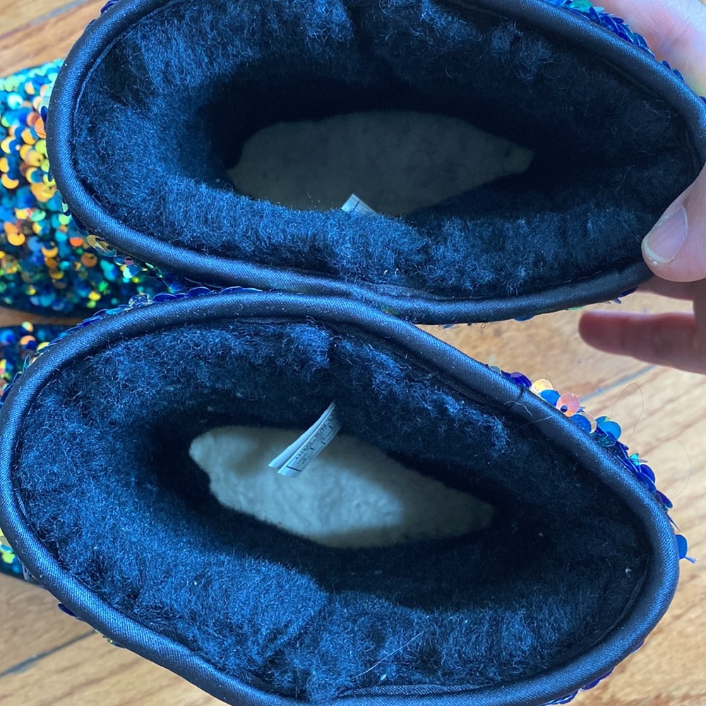 Worn 3 times only - Picture 3 of 6